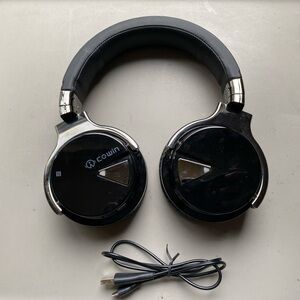 COWIN E7 Bluetooth Headphones